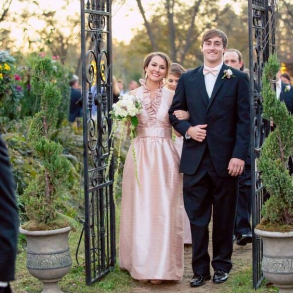 Alfred Sung Bridesmaid/Formal Gown